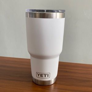 Yeti Rambler 30oz Tumbler